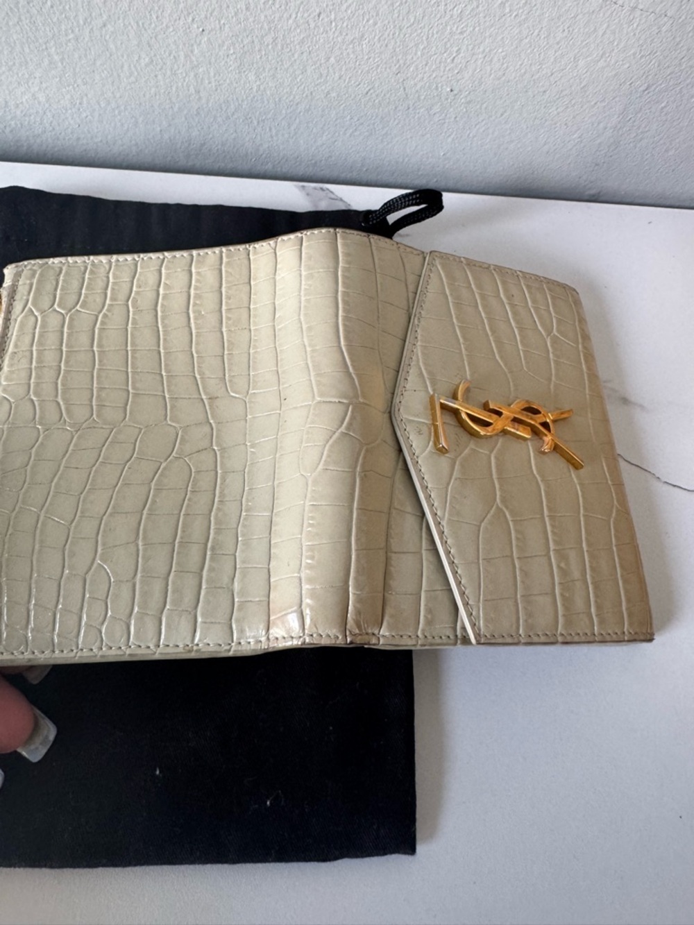 Saint Laurent Cream Croc-Embossed Leather Small Wallet - Picture 2 of 16